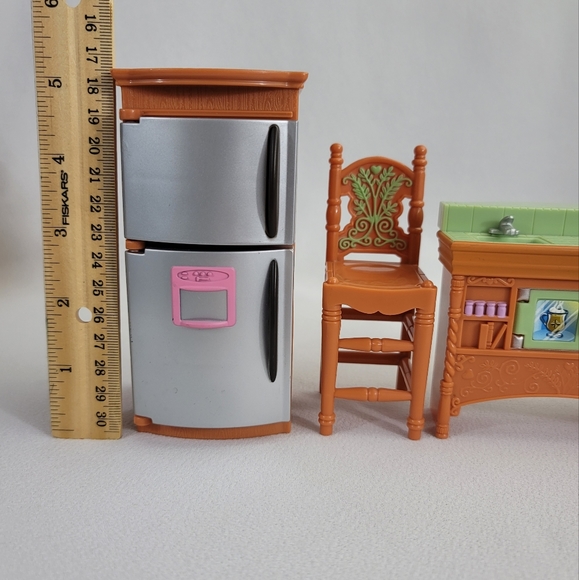 Fisher Price Mattel Loving Family Dollhouse Furniture  Fridge Chairs Island Sink - Picture 6 of 14